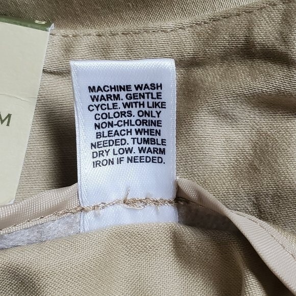 Cato Tan Solid Capri Pants with Belt Loops and Faux Pockets Sz 8 - Picture 15 of 15